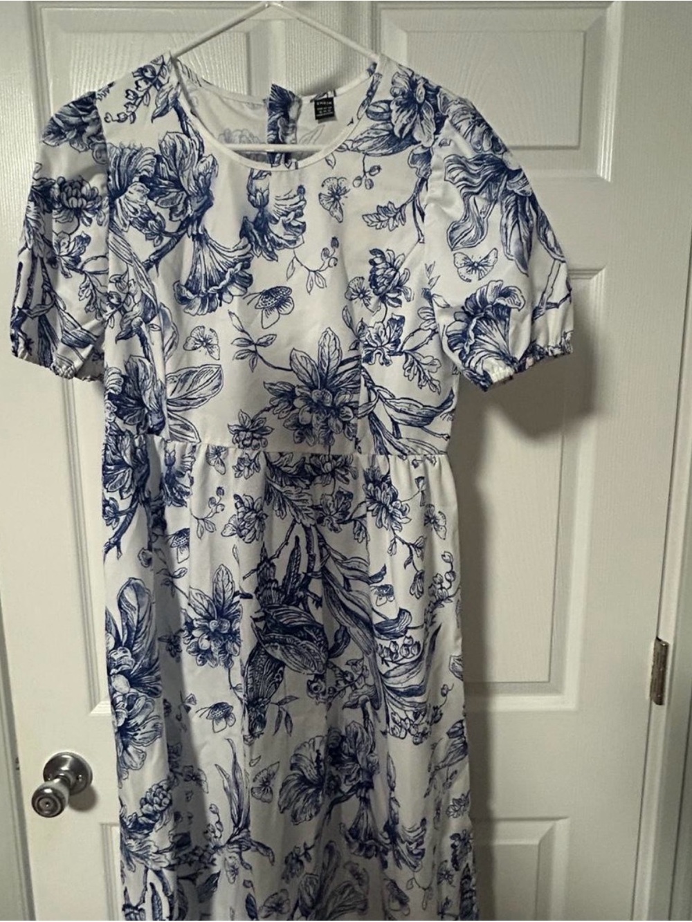 SHEIN White Midi Dress with Blue Floral Print